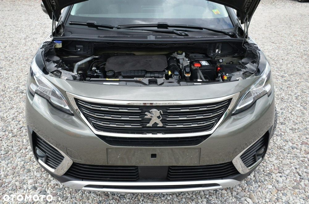 Peugeot 5008 - 2