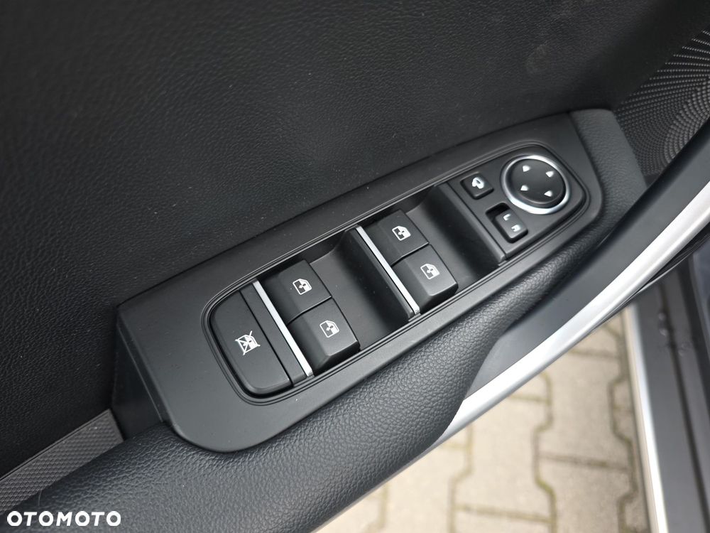 Kia XCeed 1.5 T-GDI Prestige Line DCT - 19