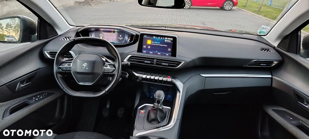 Peugeot 3008 - 24
