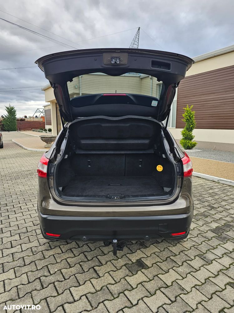 Nissan Qashqai 1.6 DCI Start/Stop X-TRONIC Tekna - 18