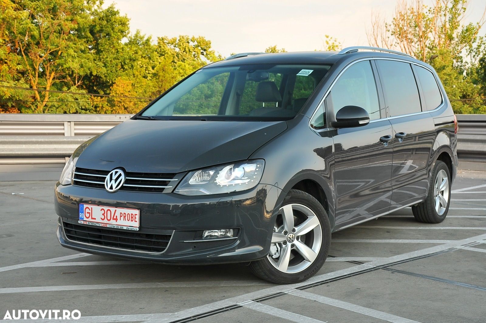 Volkswagen Sharan 2.0 TDI DSG BlueMotion Technology Highline - 1