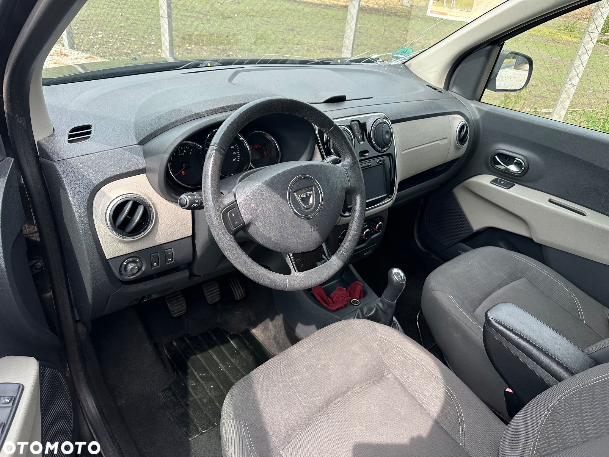 Dacia Lodgy 1.2 TCe Prestige S&S - 8