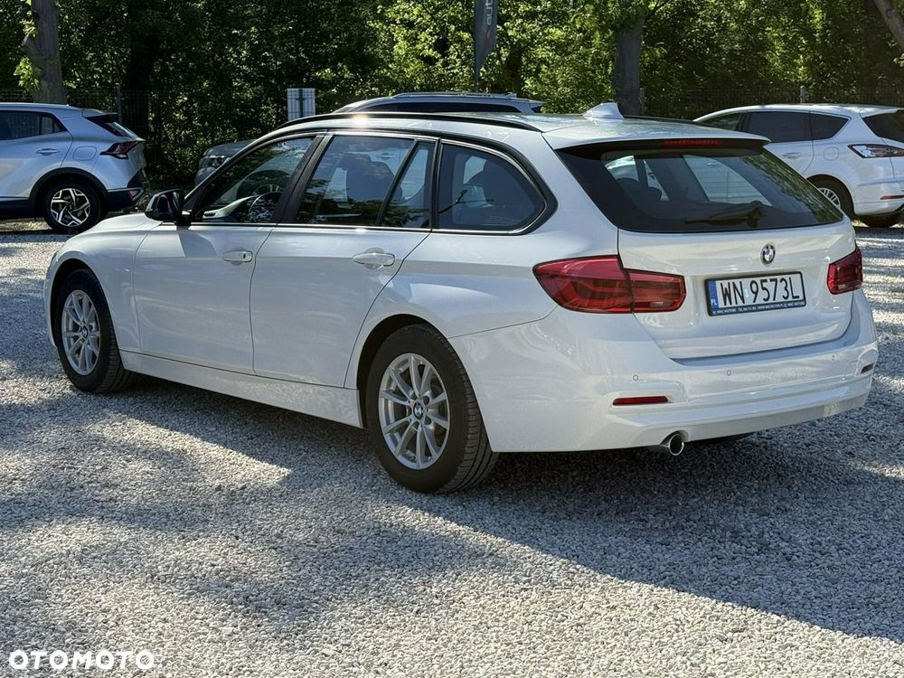 BMW Seria 3 318i GPF - 5