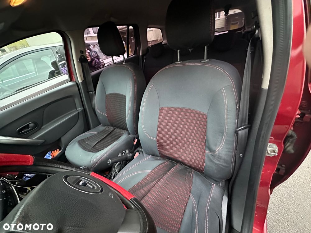 Dacia Logan 1.2 16V Laureate - 18