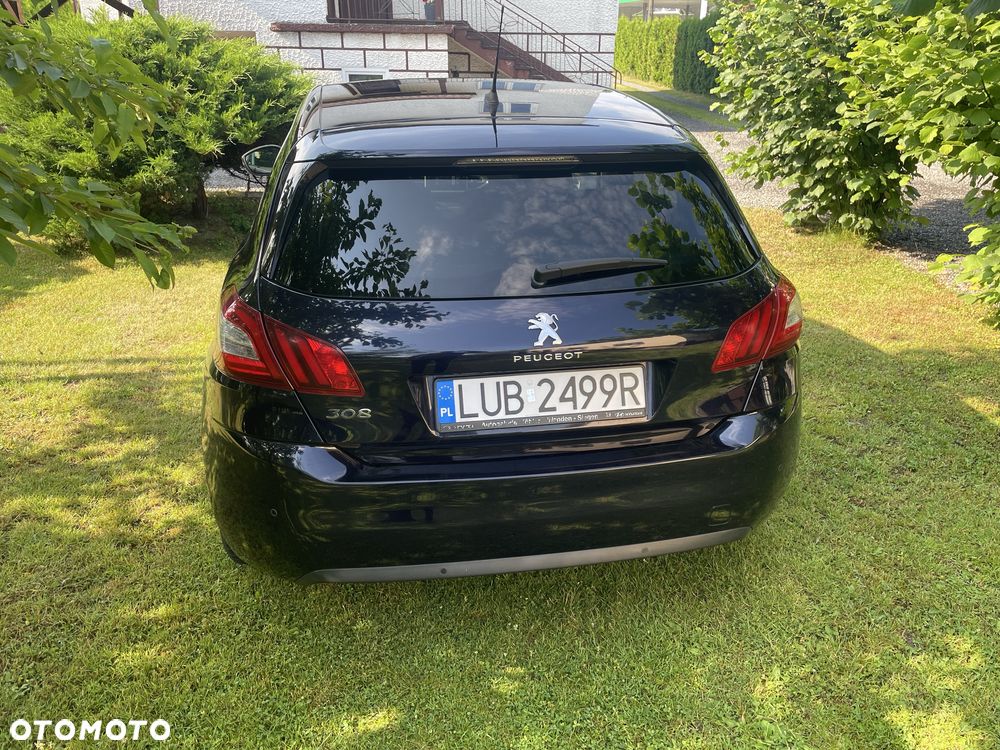 Peugeot 308 - 4