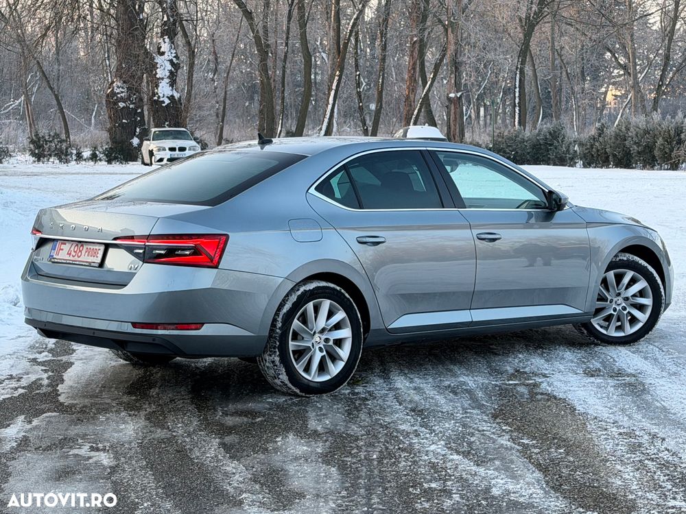 Skoda Superb 1.4 TSI DSG Ambition - 14