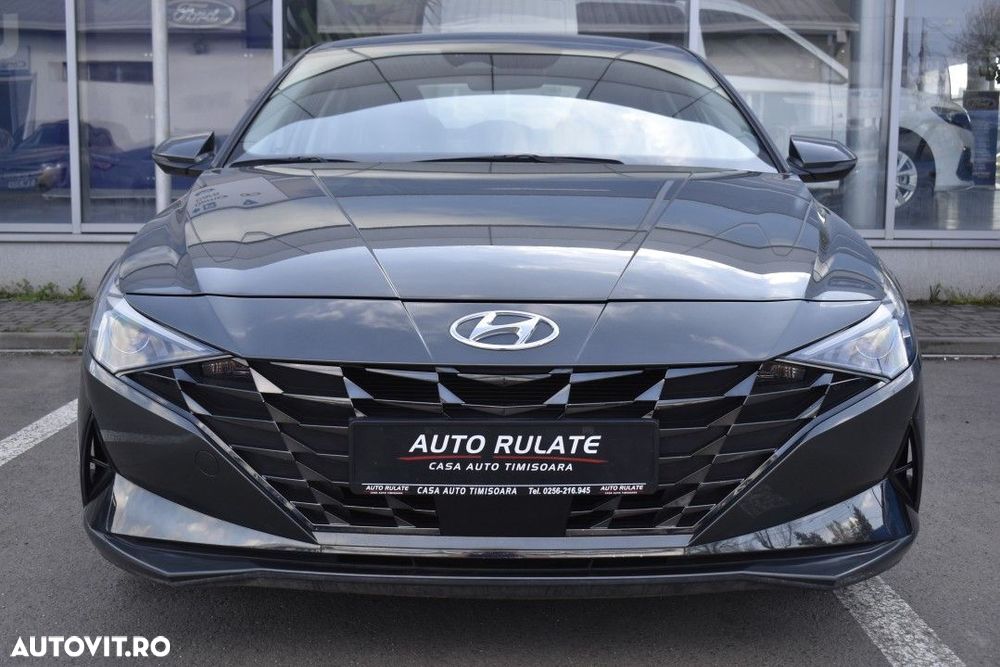 Hyundai Elantra 1.6 l 123 CP CVT Exclusive - 3