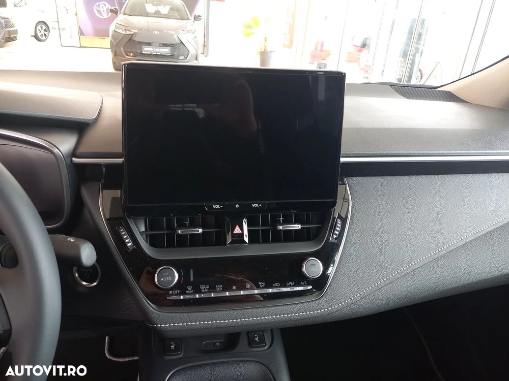 Toyota Corolla 1.8 HSD Dynamic - 19