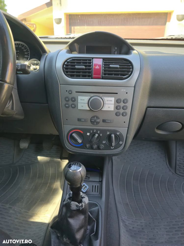 Opel Corsa - 12