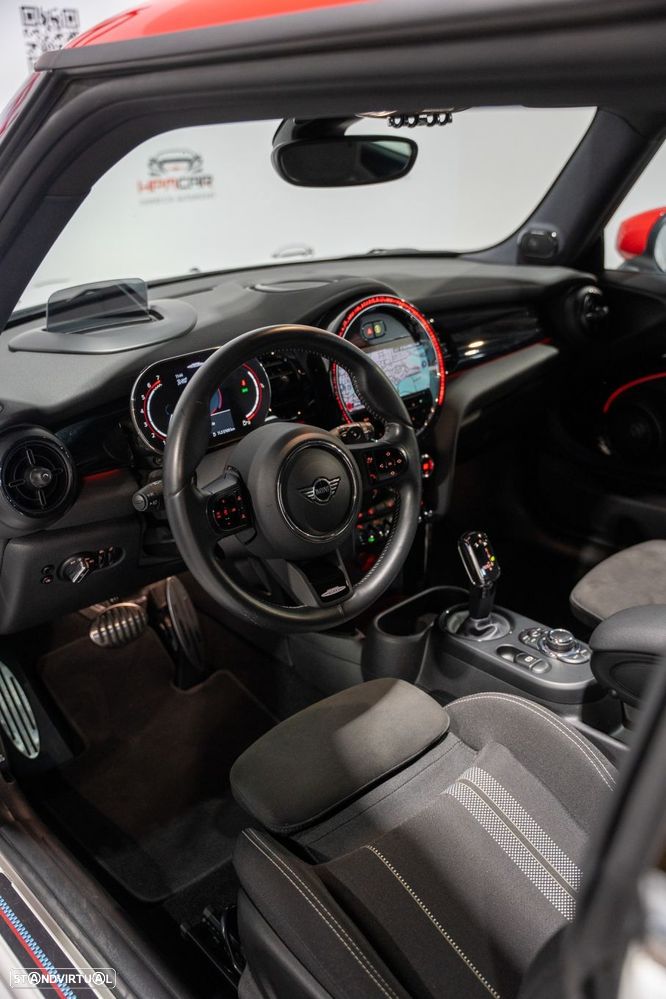 MINI 3 Portas John Cooper Works Auto Desportiva - 21