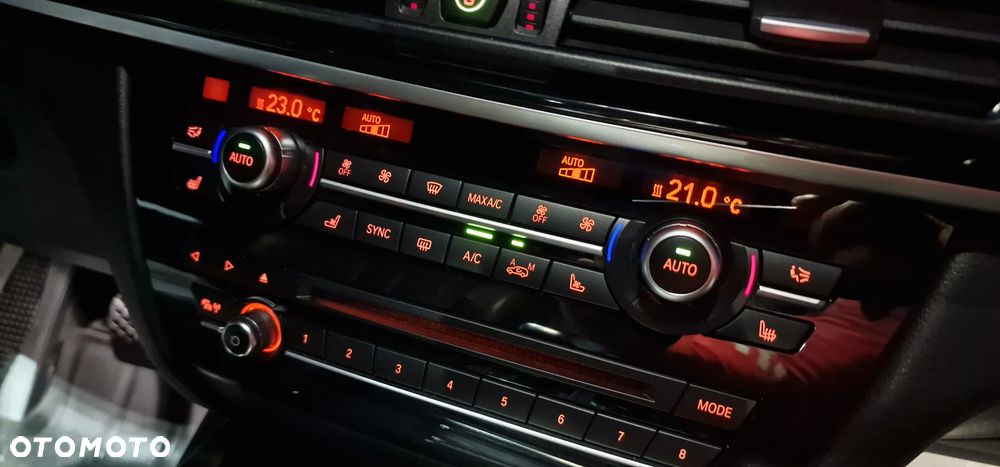 BMW X5 - 30