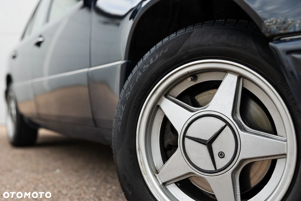Mercedes-Benz W124 (1984-1993) - 8