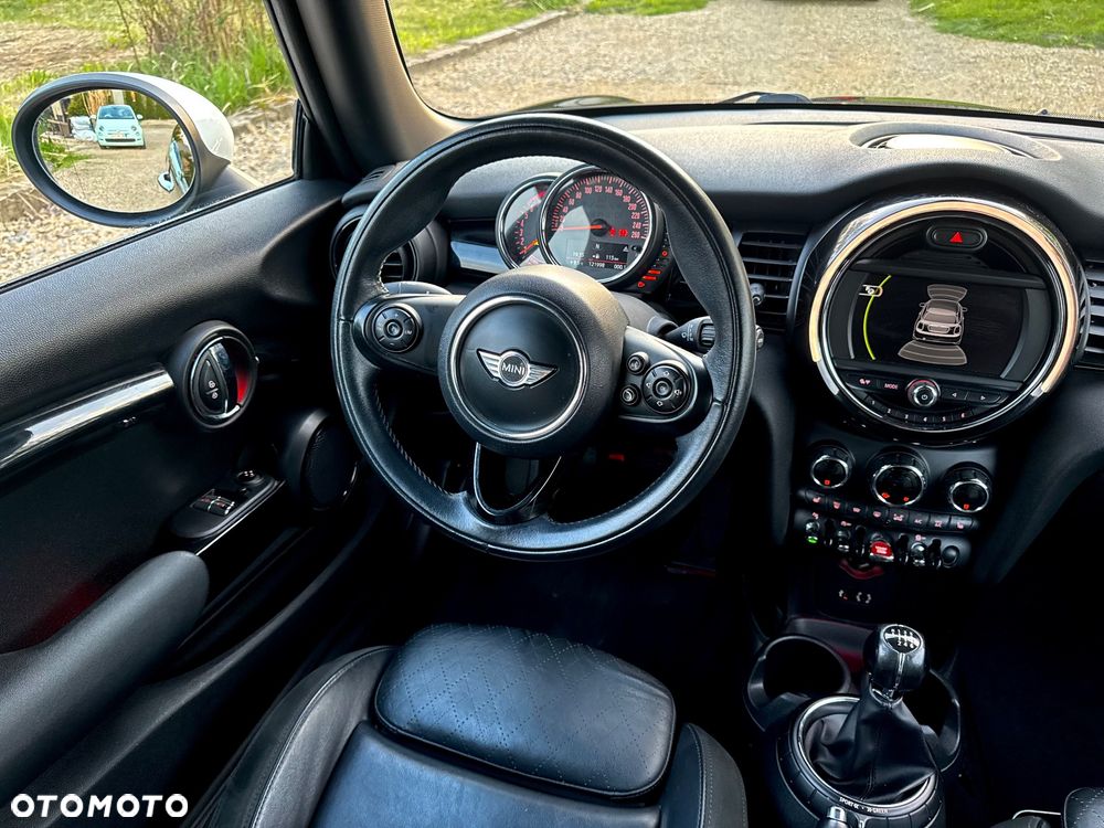 MINI ONE - 18