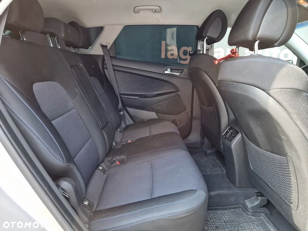 Hyundai Tucson - 16