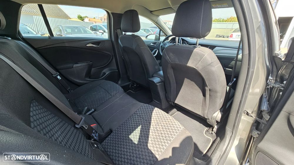 Opel Astra Sports Tourer 1.6 CDTI Business Edition S/S - 26