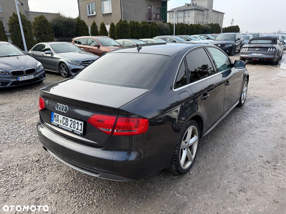 Audi A4 Limousine - 19