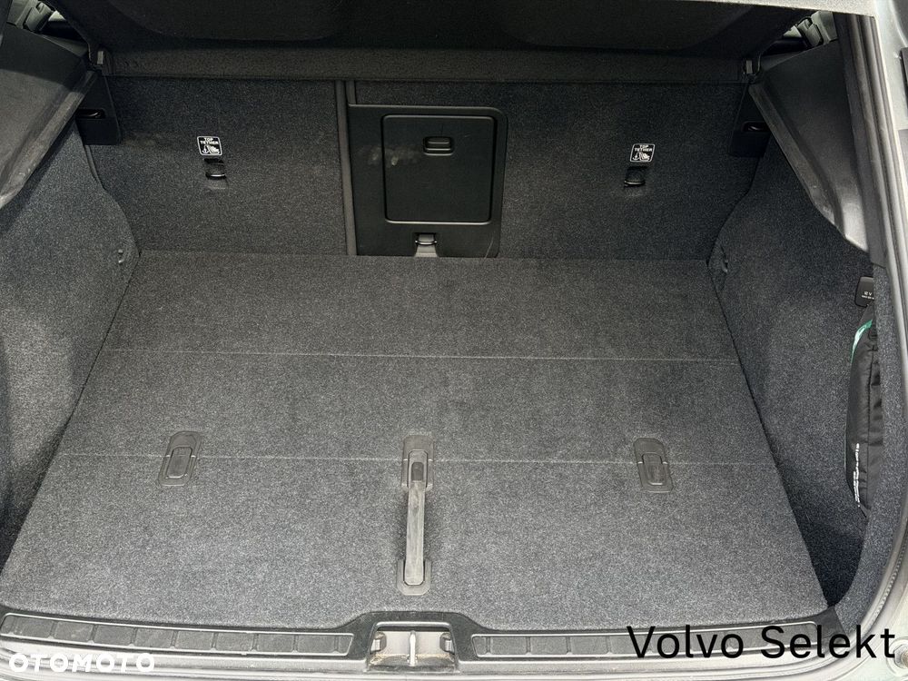 Volvo XC 40 - 13
