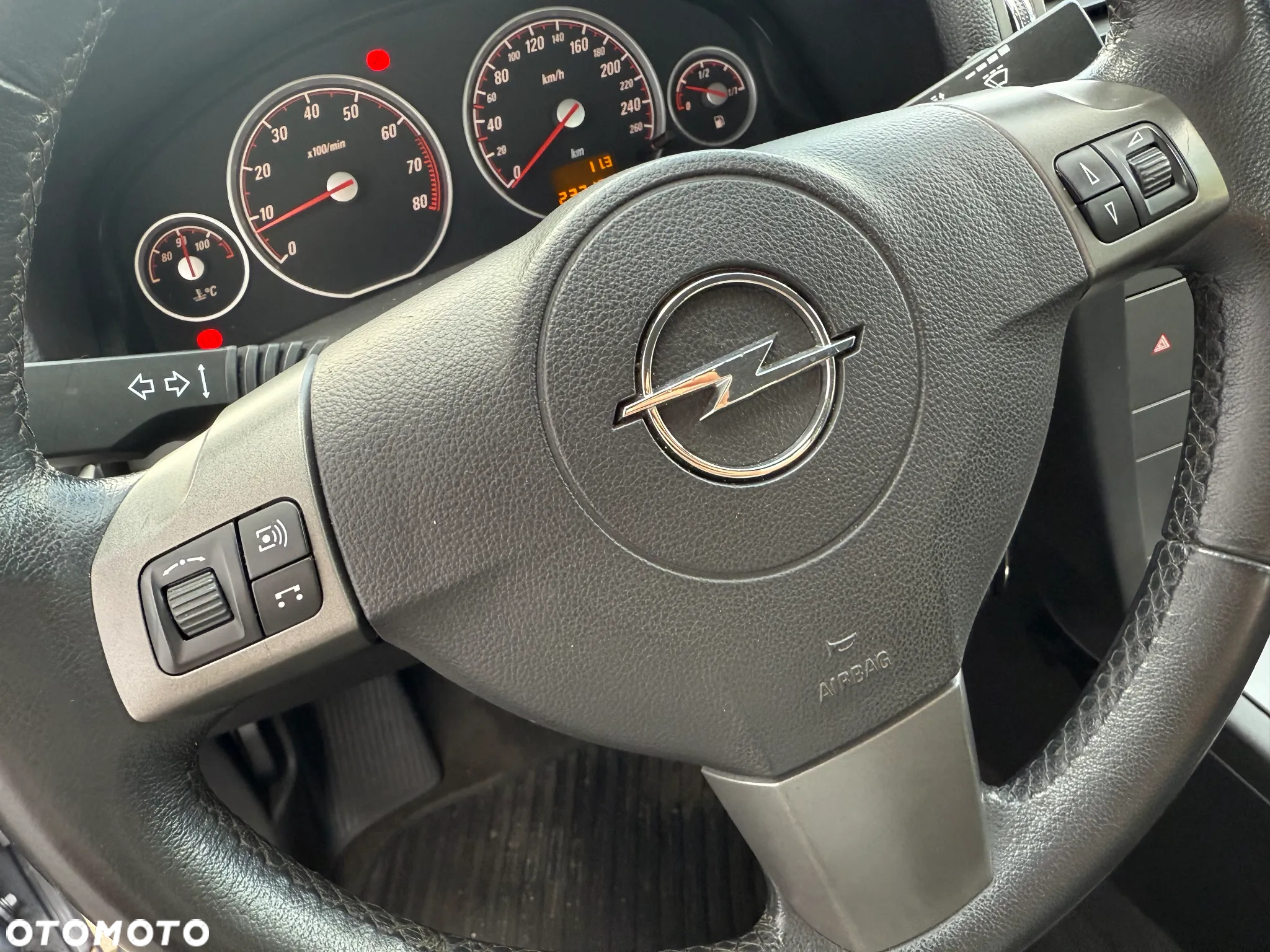 Opel Vectra - 36
