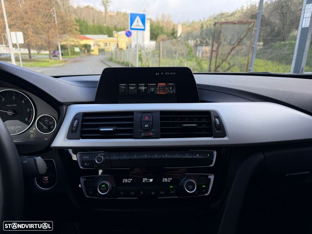 BMW 418 Gran Coupé d Advantage Auto - 36