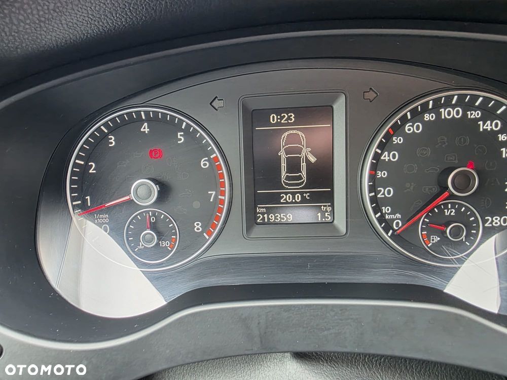 Volkswagen Jetta 1.4 TSI Comfortline - 12
