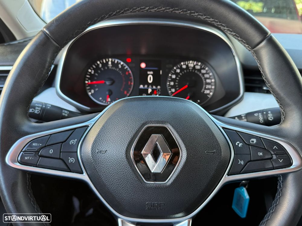 Renault Clio 1.0 TCe Limited CVT - 29