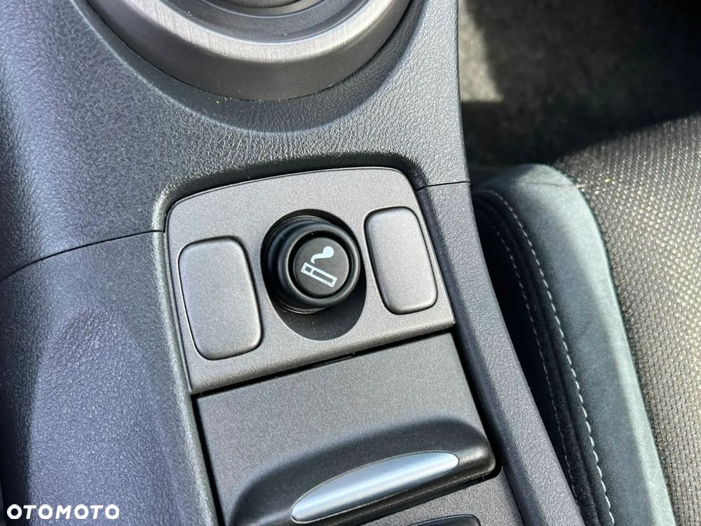 Honda Civic 1.4 i-VTEC Sport - 33