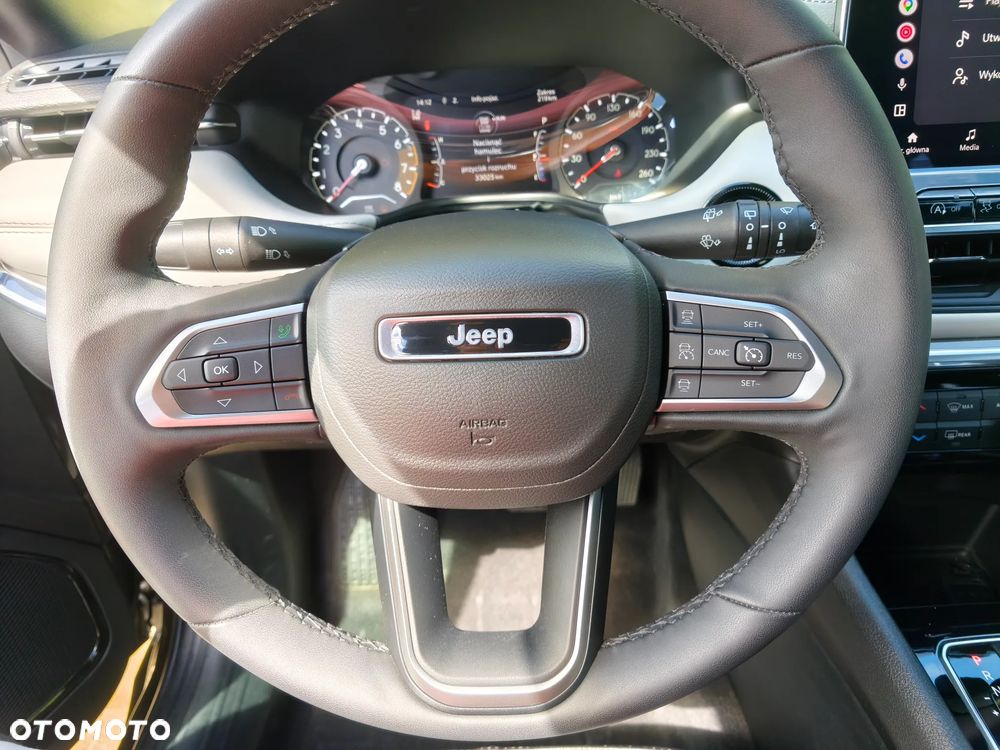 Jeep Compass - 12