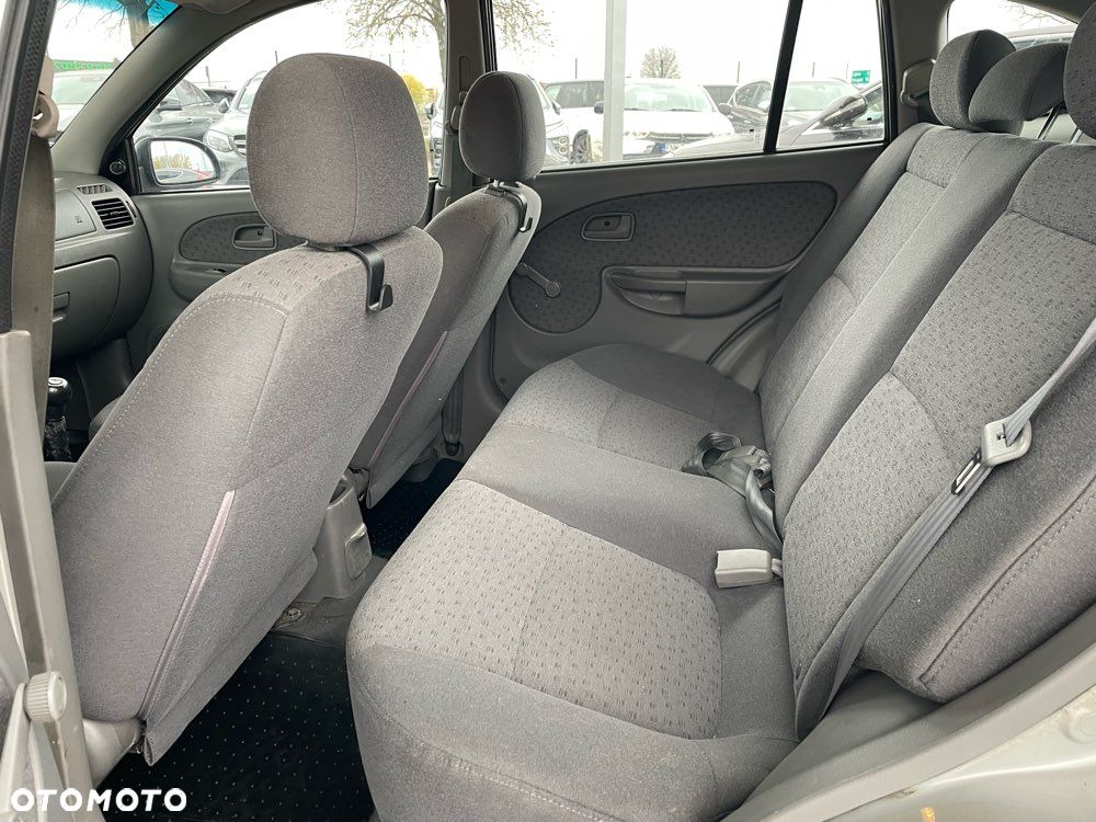 Kia Rio 1.3 LS - 7