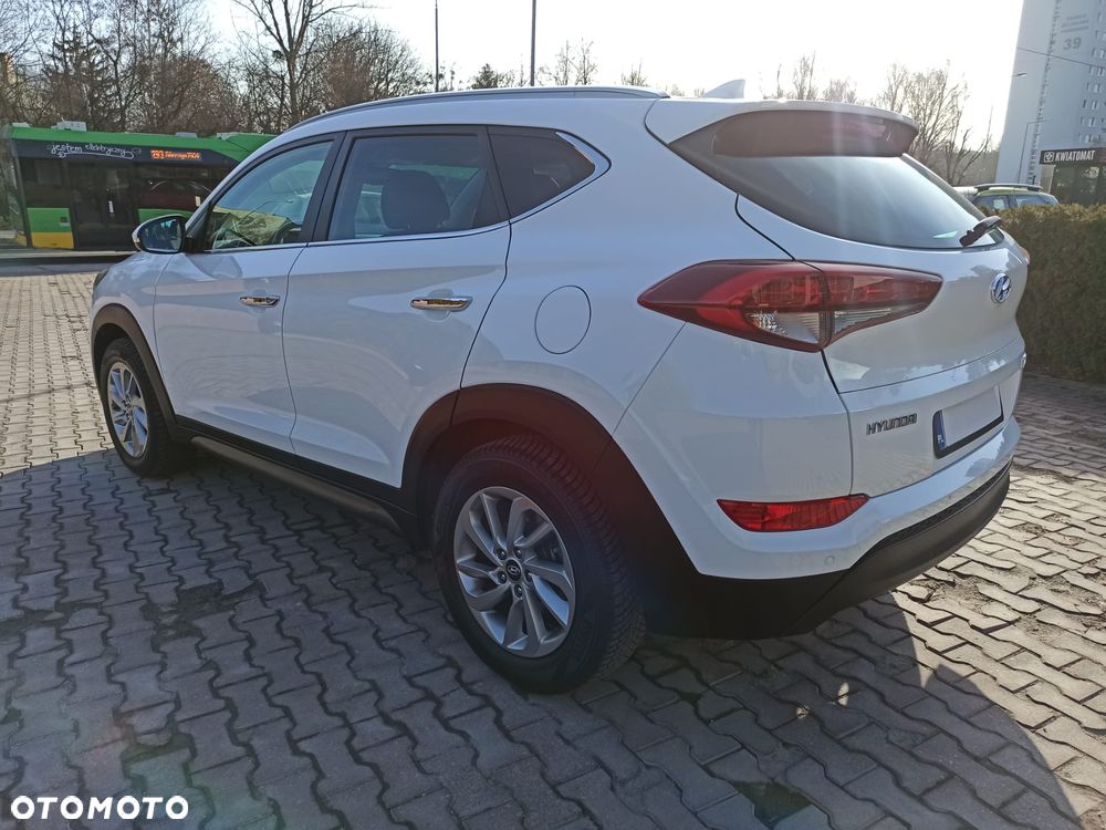 Hyundai Tucson blue 1.7 CRDi 2WD Advantage - 5