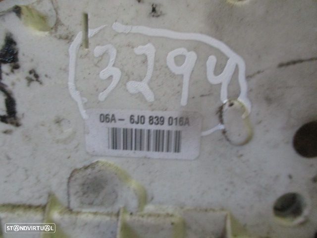 Fecho 6J0839016A SEAT IBIZA 2010 TD 6 PINOS SEAT IBIZA 4 6J FASE 1 2009 1.6TDI 90CV 5P BRANCO TD 6 PINOS SEAT IBIZA 4 6J FASE 1 2008 1.4TDI 80CV 5P VERDE TD 6 PINOS - 4