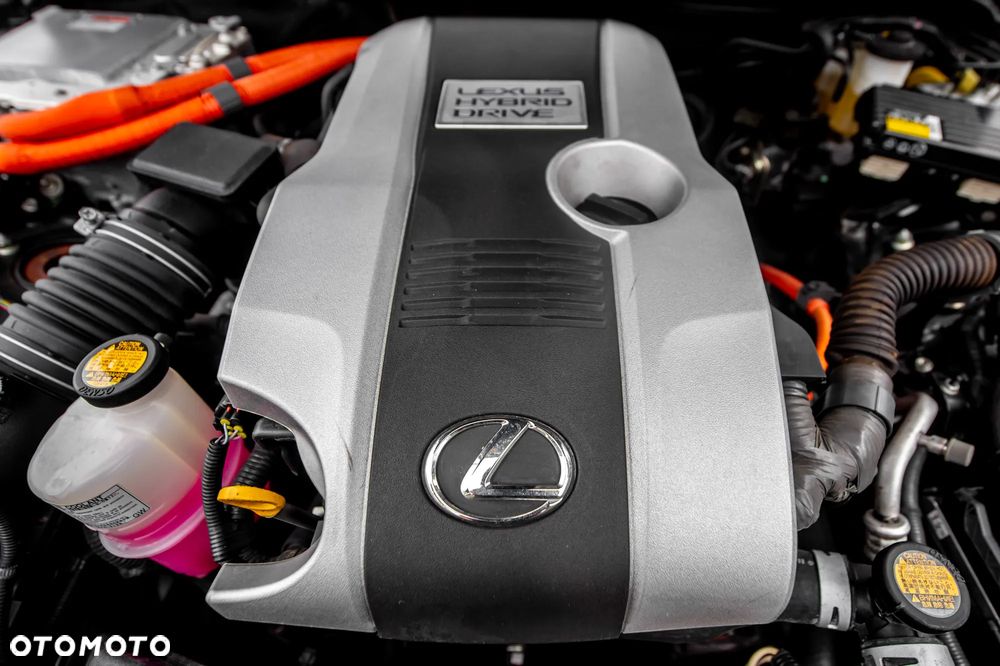 Lexus IS 300h Business Edition - 15