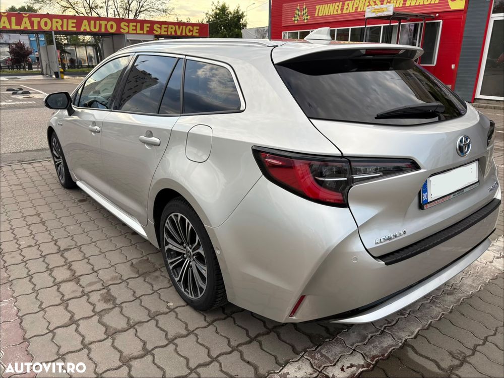 Toyota Corolla 1.8 HSD Exclusive interior Negru - 4