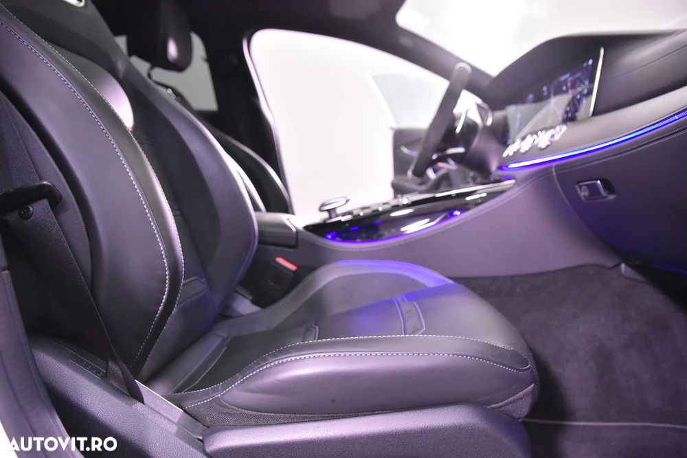 Mercedes-Benz AMG GT 53 4MATIC+ - 11