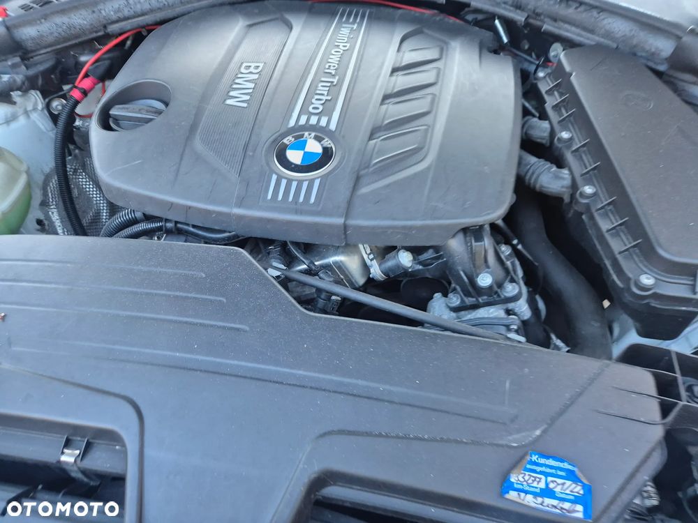 BMW Seria 3 318d DPF Edition Lifestyle - 30