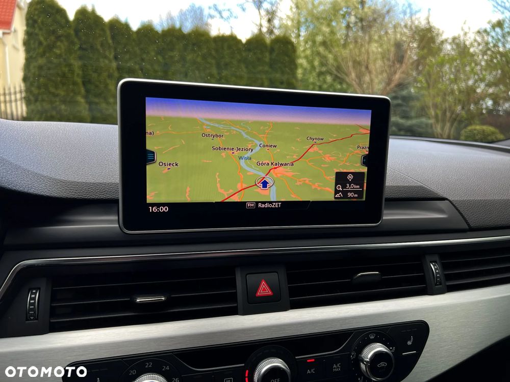 Audi A4 Avant 2.0 TDI Sport S tronic - 32