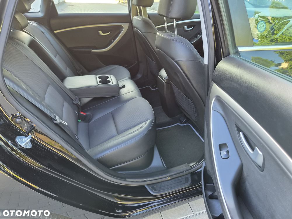 Hyundai i30 blue 1.6 GDI YES Gold - 28