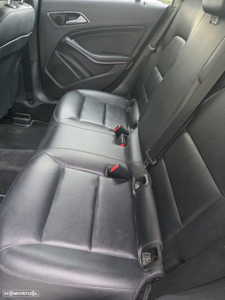 Mercedes-Benz CLA 220 CDI Aut. - 8