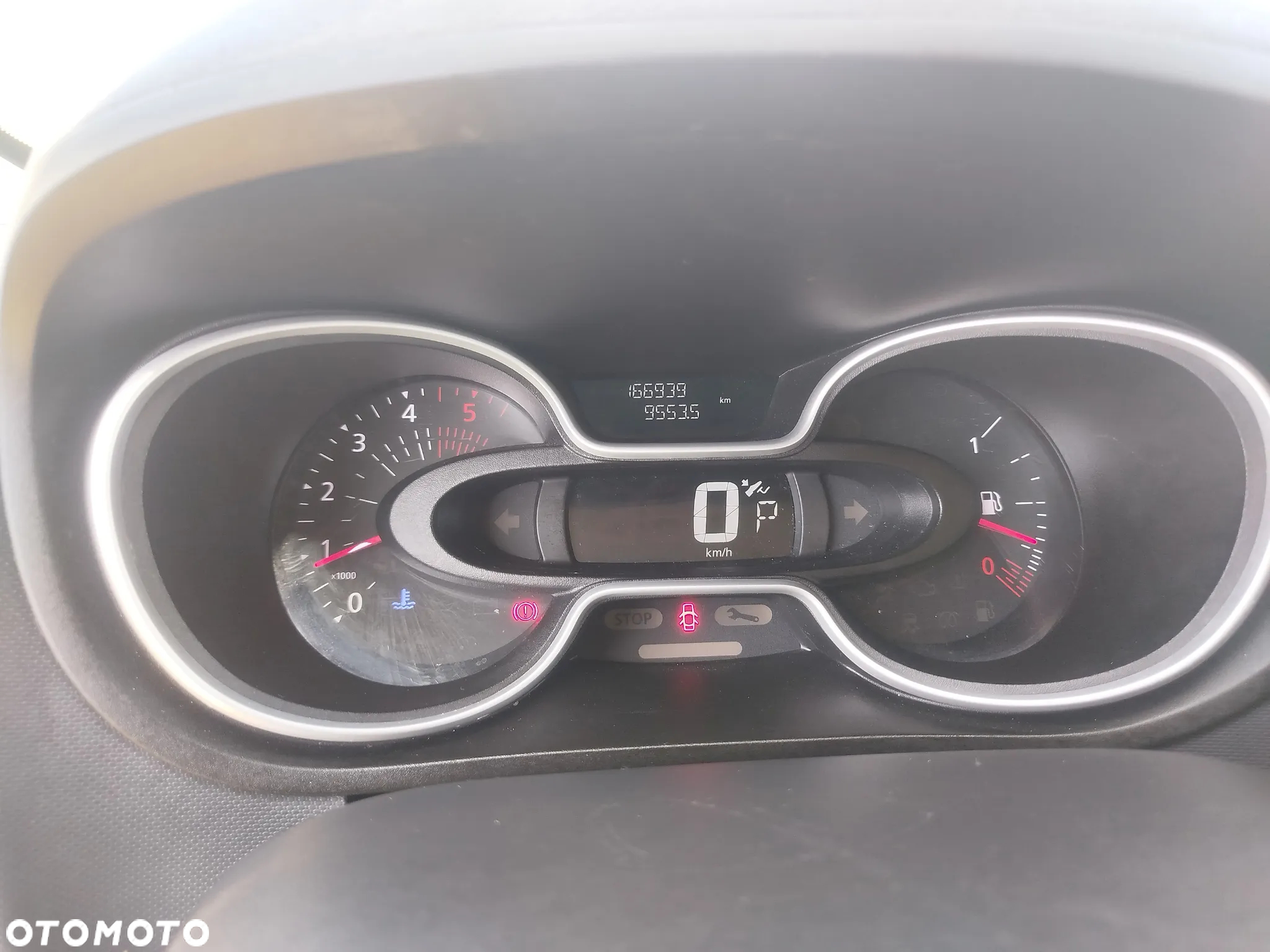 Renault trafic - 3