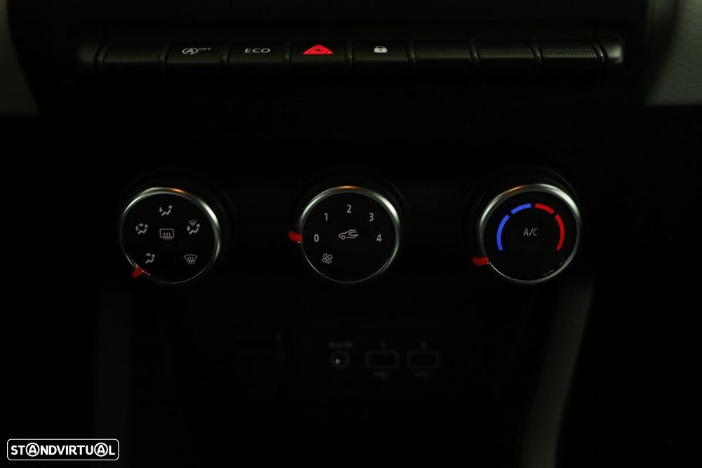 Renault Clio 1.0 TCe Evolution - 13