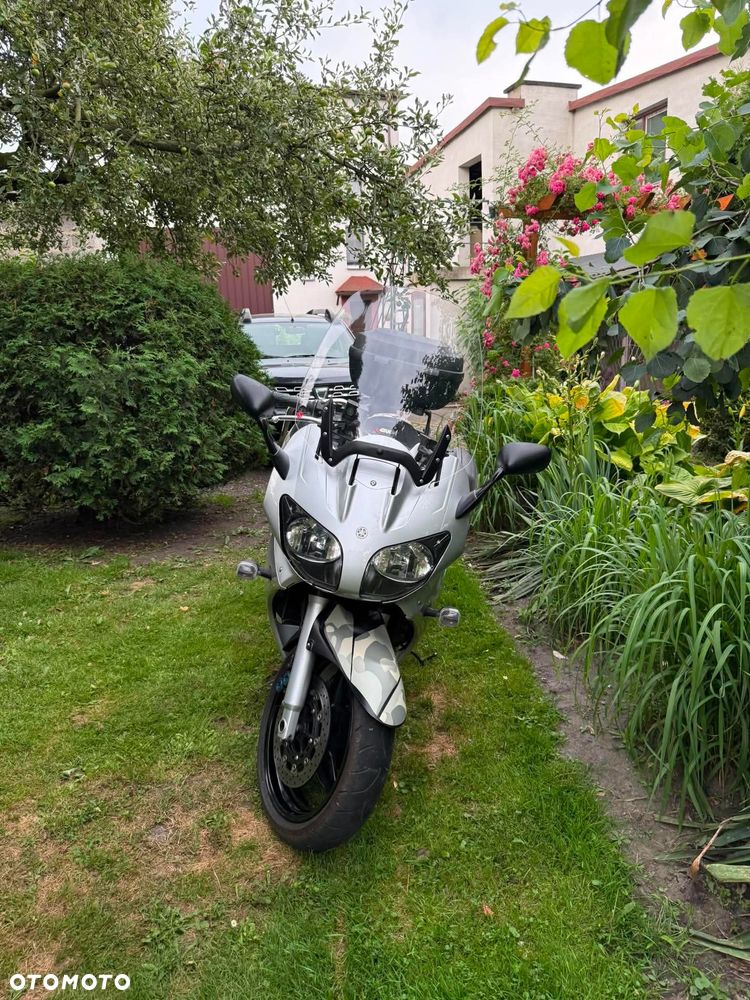 Yamaha FJR - 2