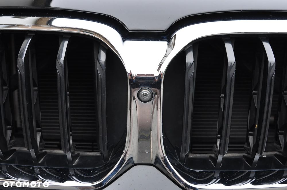 BMW Seria 5 520d xDrive Luxury Line sport - 9