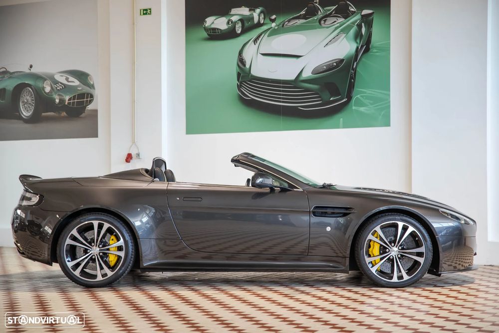 Aston Martin Vantage Roadster V12 S Sportshift 3 - 12