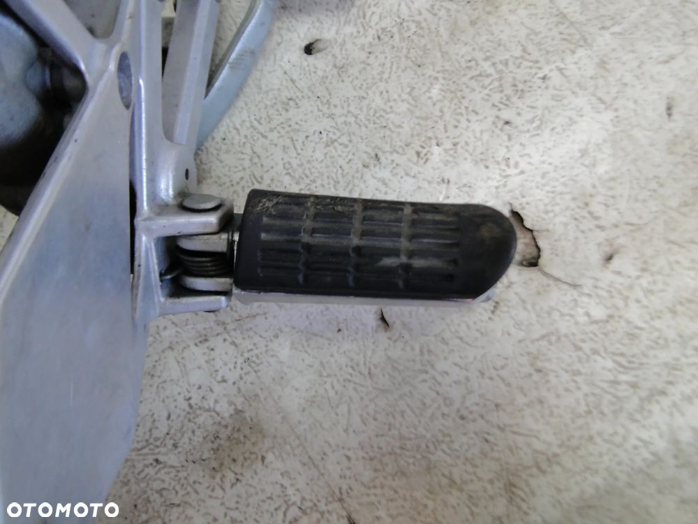 HONDA CBR 600F F3 STOPKA PODNÓŻEK PRAWA POMPA HAMULCOWA 94-98r EUROPA - 10