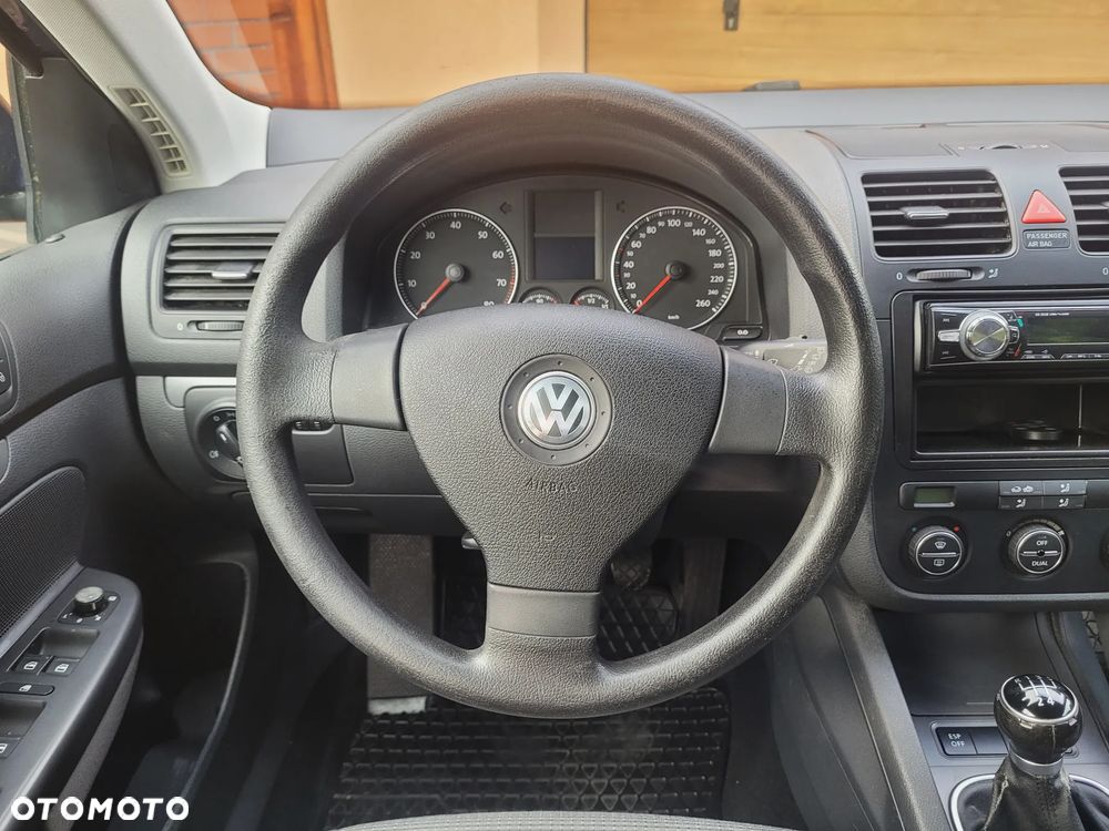 Volkswagen Golf 1.6 Tour Edition - 13