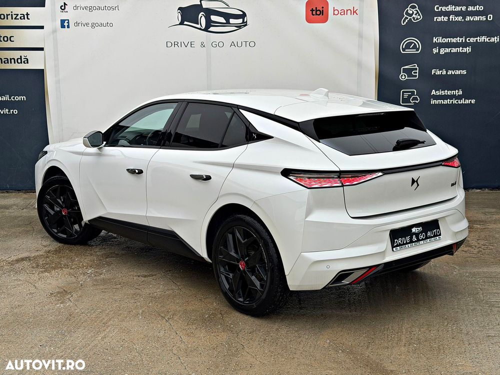 DS Automobiles DS 4 1.2 PureTech 130 S&S EAT8 PERFORMANCE LINE + - 4