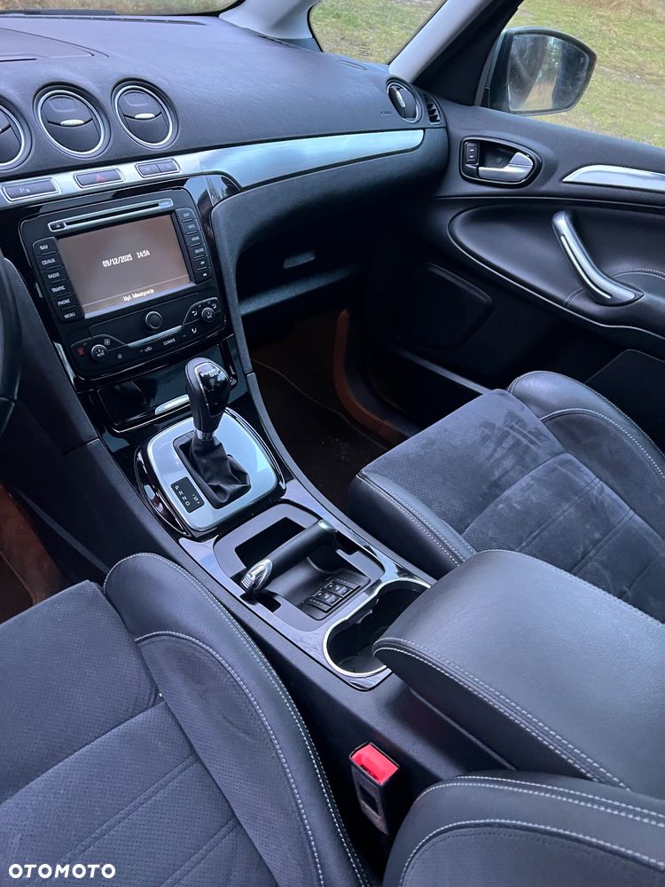 Ford Galaxy 2.0 TDCi Titanium MPS6 - 14