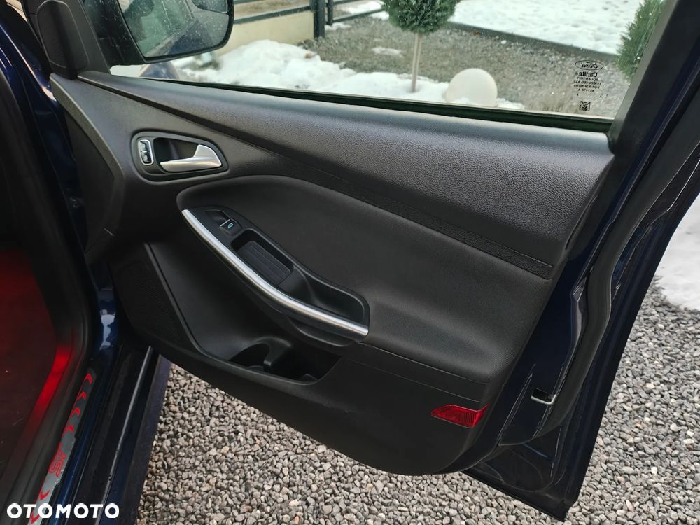 Ford Focus - 17