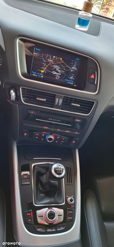 Audi Q5 2.0 TDI Quattro (clean diesel) - 11