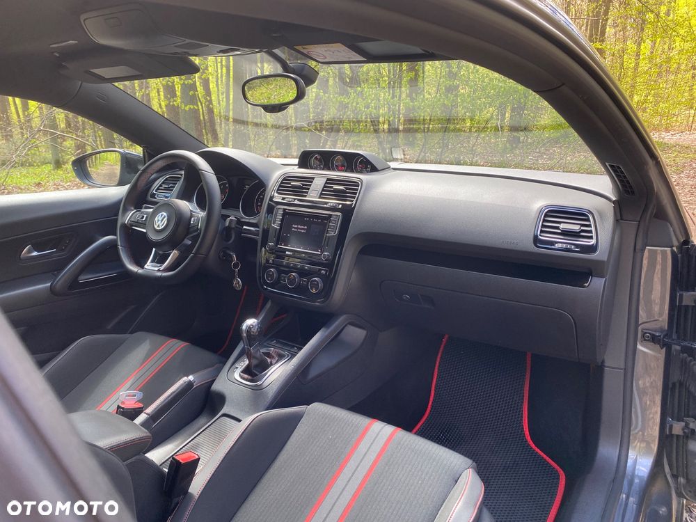Volkswagen Scirocco - 31