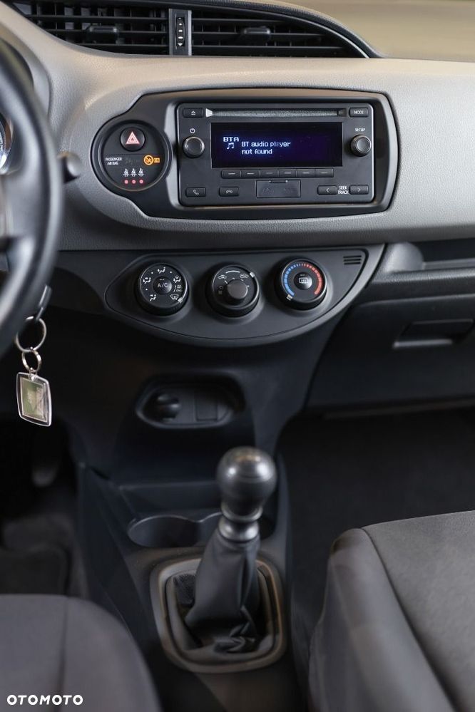 Toyota Yaris - 34